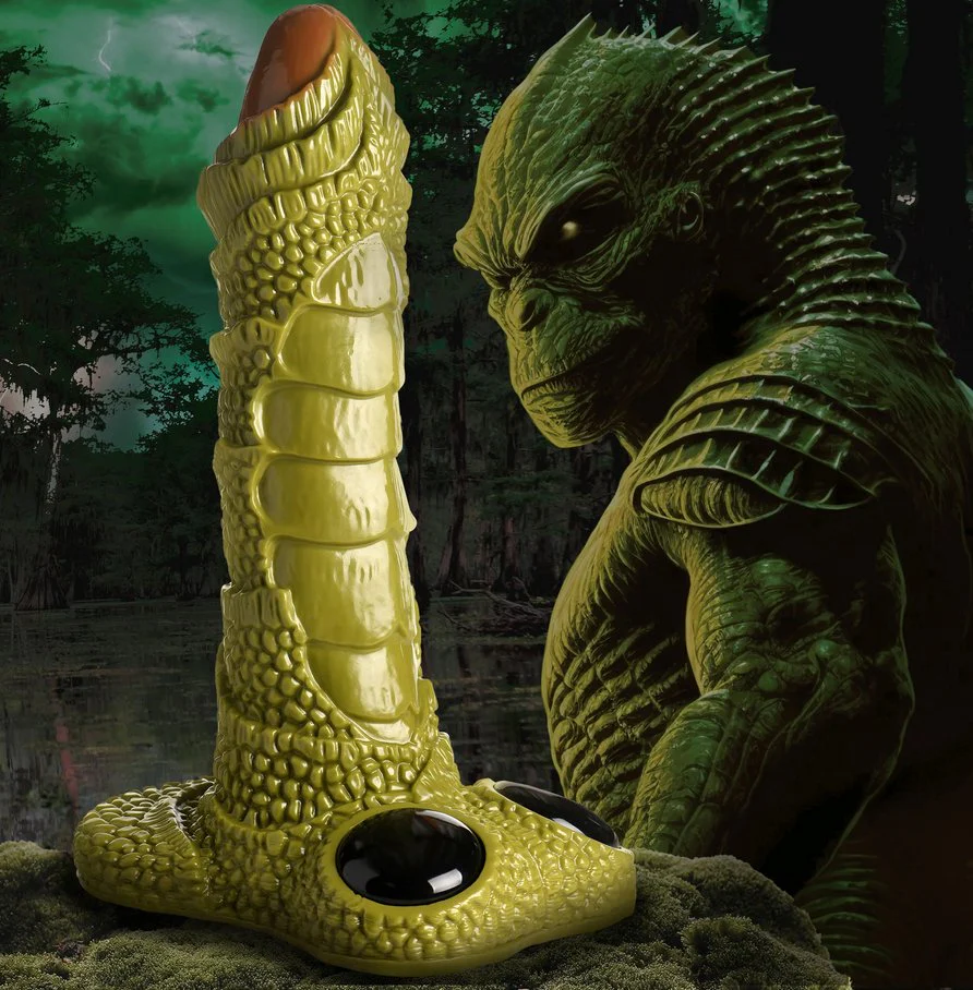 Giant Swamp Monster Scaly Dildo - Image 6