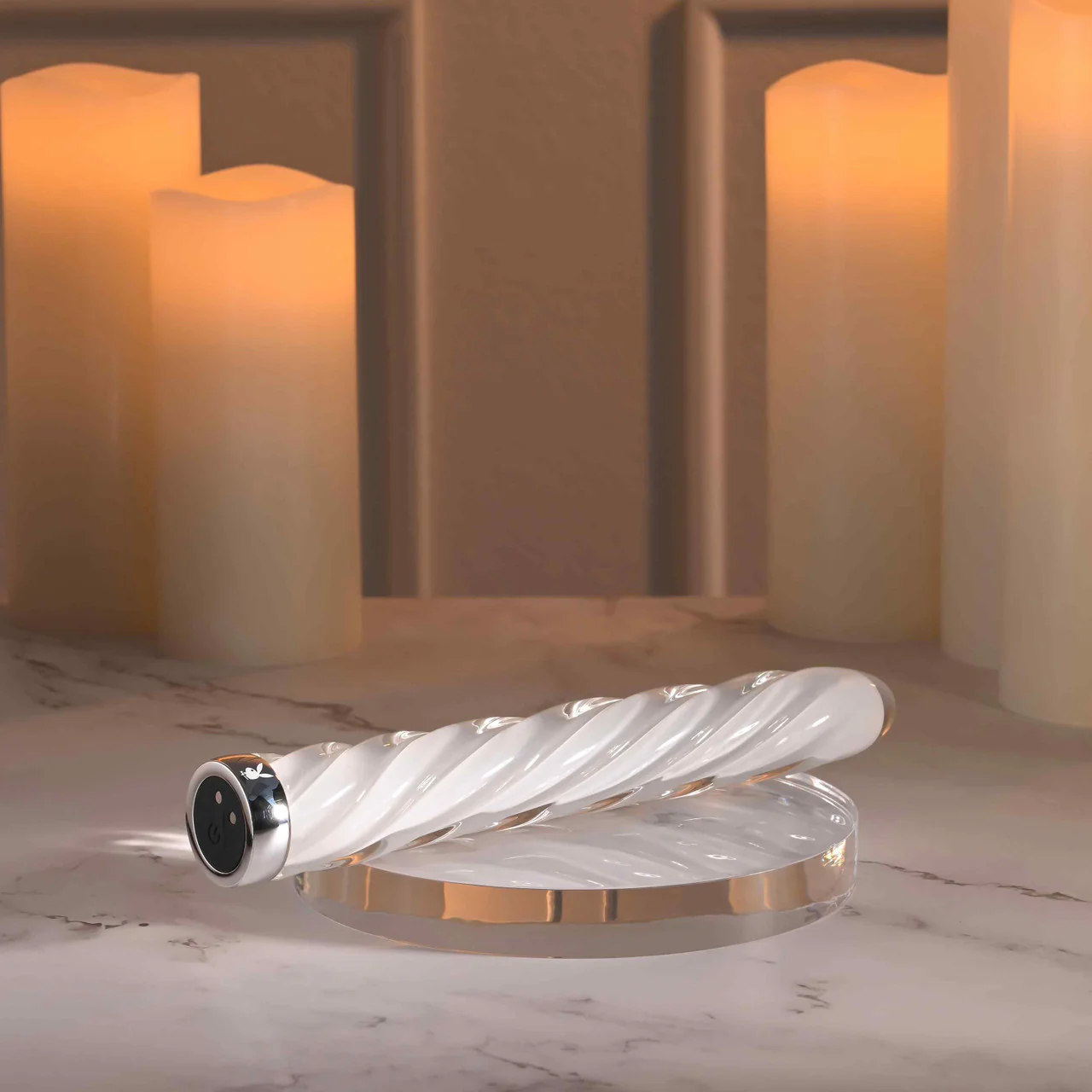 Playboy In the Twist - Image 6